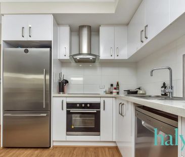 An Absolute Standout! - Photo 5