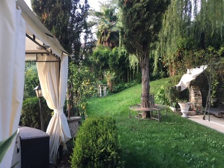 Five-rooms Apartment FURNISHED FOR RENT in VILLA LIBERTY with large garden Verona (Borgo Trento) - Photo 5