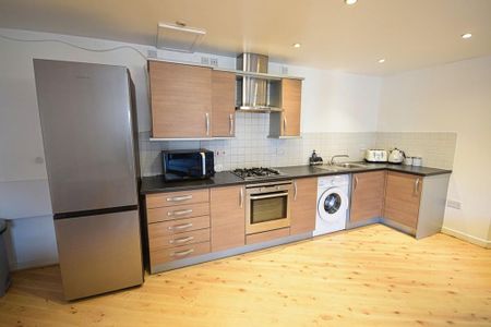 2 bedroom apartment to rent - Photo 5