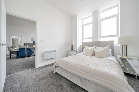Sutherland House, CV1, Coventry - Photo 5