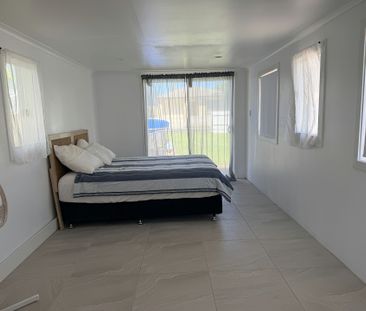 Quaint Cottage with Granny Flat - Photo 2