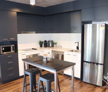 $790pw Available 21st August - Photo 1