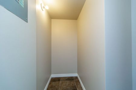 For Lease - 90 Dale Avenue Unit# 301, Toronto, Ontario - Photo 4