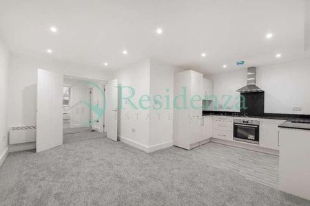 London Road, Norbury, SW16 - Photo 4