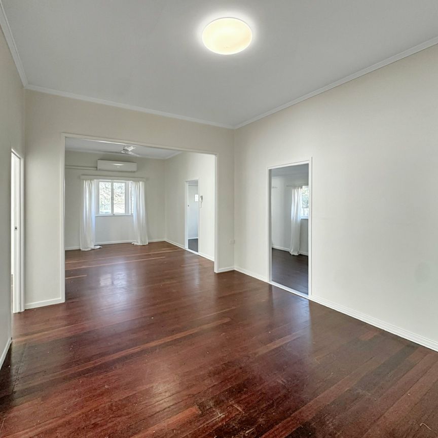 2 BEDROOM HOUSE IN BEACHMERE - Photo 1