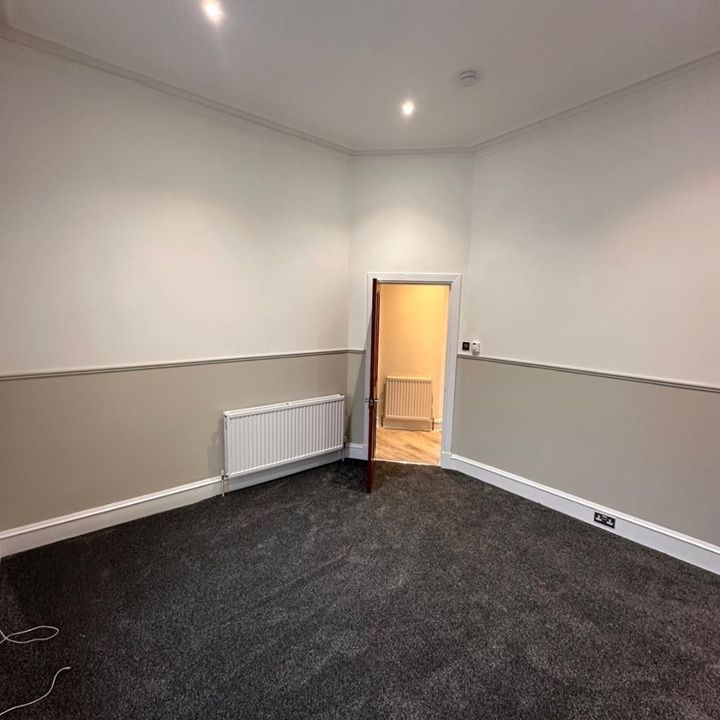 1 Bed Flat, Forest Road, AB15 - Photo 1