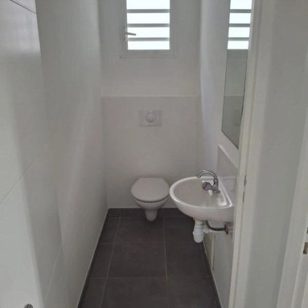 Location Appartement 88.9m² 4 pièces Fort de france - Photo 3