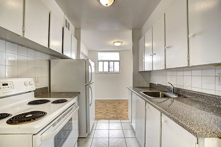 The Nottingham - Photo 4