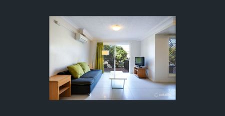 Renovated & Furnished! - Photo 4