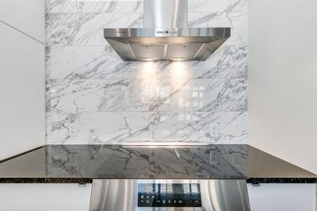 For Lease - 227 Huguenot Road, Oakville, Ontario - Photo 4