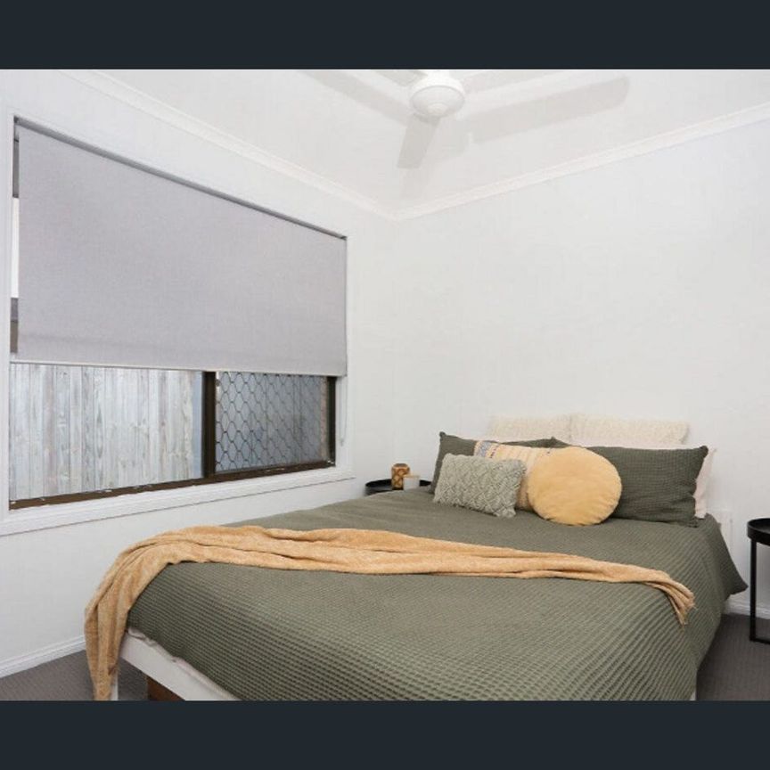 Quiet Labrador Duplex Close to Parks, Shops & the Broadwater - Photo 1