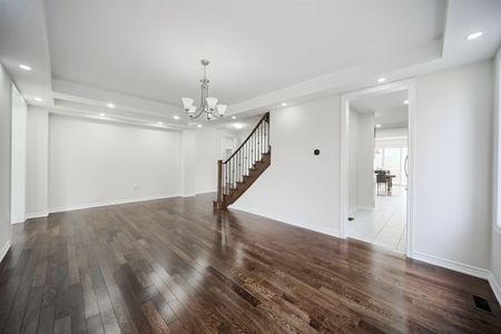 For Lease - 307 Reg Harrison Trail, Newmarket, Ontario - Photo 5