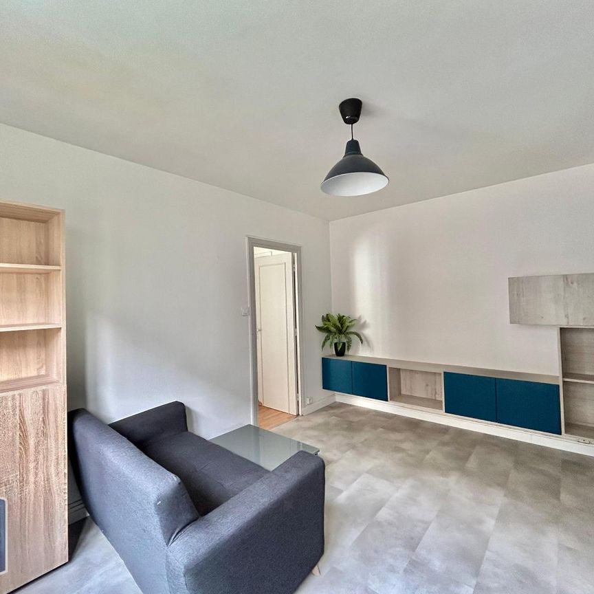 Location Appartement 2 pièces 39m² ST ETIENNE 42000 - Photo 1