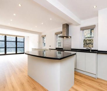 4 bedroom terraced house to rent - Photo 6