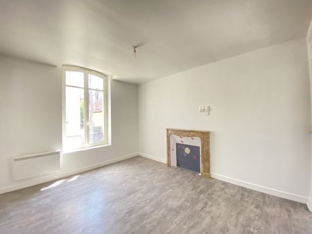 Location Appartement 2 pièces 37m² STE SAVINE 10300 - Photo 3