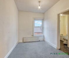 2 BEDROOM Apartment - First Floor - Photo 6