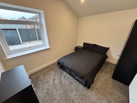 Greenfield Way, Preston - Photo 2