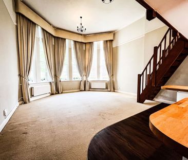 Monro Drive, Guildford, GU2 9PF - Photo 3