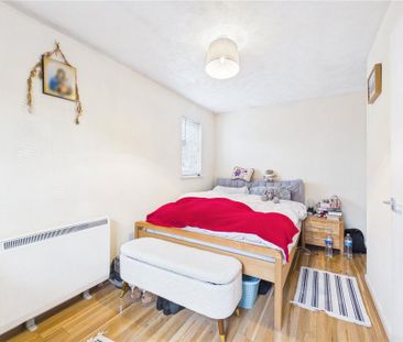 1 bedroom terraced house to rent - Photo 2