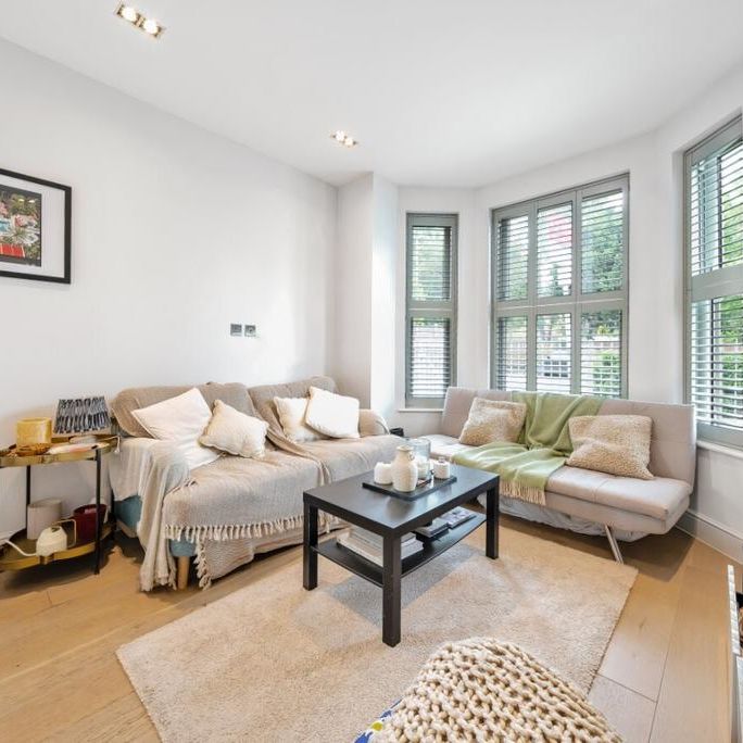 2 bedroom flat to rent - Photo 1