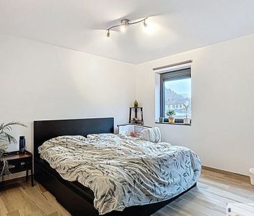Appartement te huur in Andenne voor € 1.000 met 3 slaapkamers - Foto 5