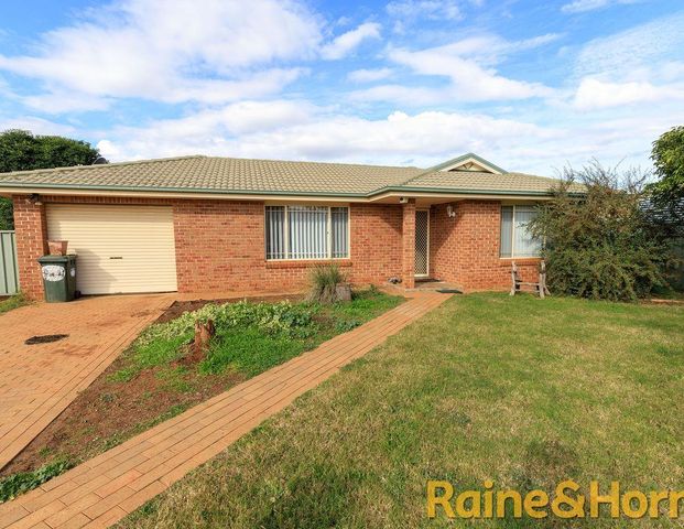 3 Gungurru Close, Dubbo, NSW 2830 - Photo 1