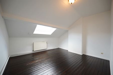 - 2 bedrooms - Photo 2