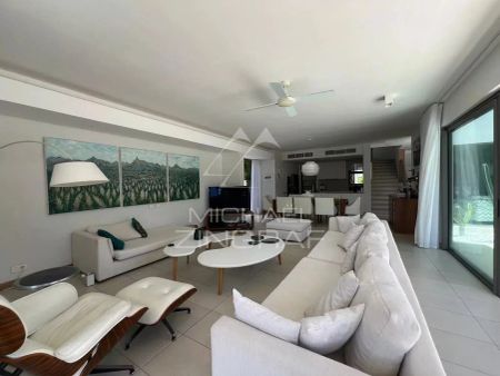 Villa d'exception 4 chambres sur golf - Photo 4