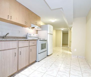 For Lease - 218 Broadview Avenue Unit# Lower, Toronto, Ontario - Photo 6