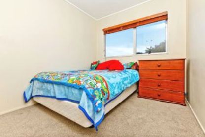 Property Management1/61a Target Rd, Totara Vale - Townhouse for Rent - Photo 2