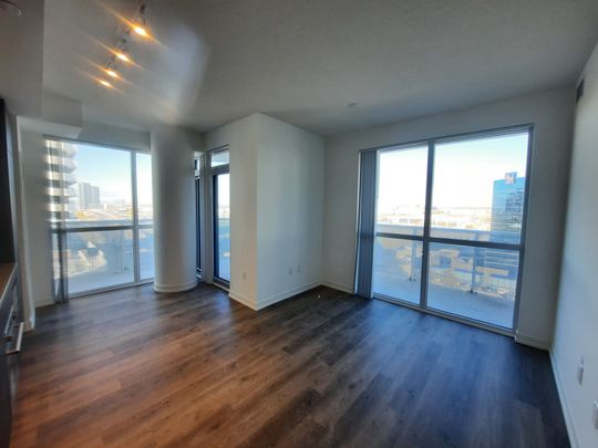 For Lease - 8 Interchange Way Unit# 802, Vaughan, Ontario - Photo 1