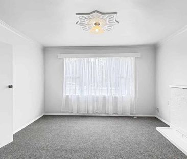 GONVILLE - 3 BEDROOMS - Photo 2