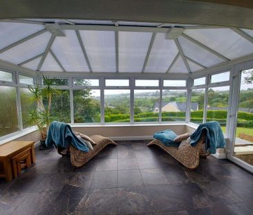 4 bedroom detached house to rent - Photo 2