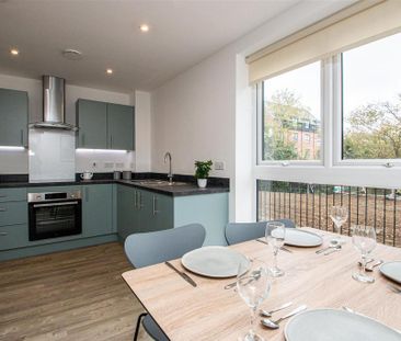 2 bedroom apartment to rent - Photo 3