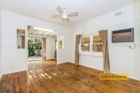 25 Broken Bay Road, Ettalong Beach, NSW 2257 - Photo 4