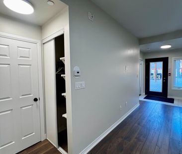 For Lease - 402 The East Mall N/A Unit# 116, Toronto, Ontario - Photo 1