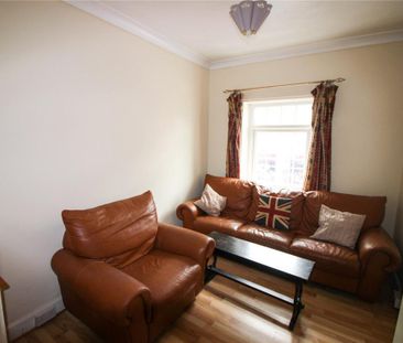 4 bedroom apartment to rent - Photo 2