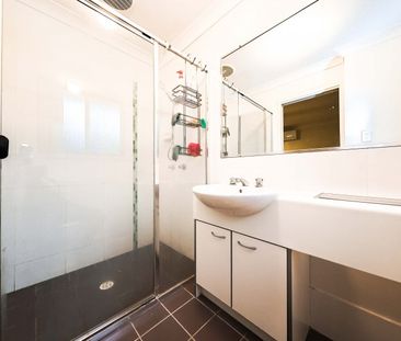 Beautiful Home with NO water bill! - Photo 4