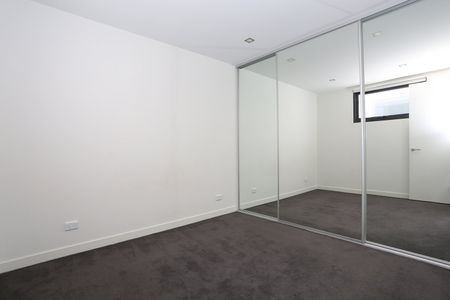 705/90 Buckley Street, Footscray VIC 3011 - Photo 4