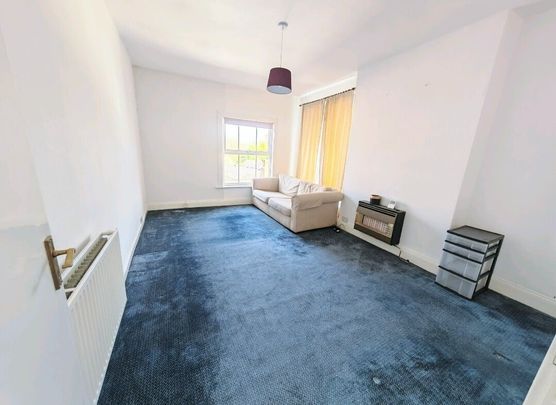 High Street, REPTON - Photo 1