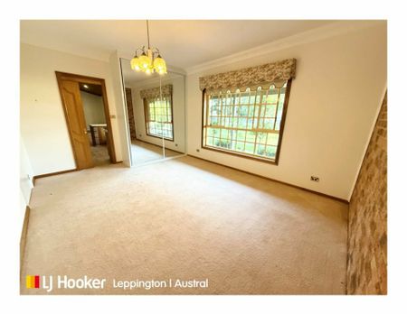 SPACIOUS RURAL 5 BEDROOM HOME - Photo 3