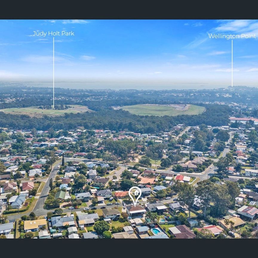 DUAL LIVING FAMILY HOME WITH POOL! GET IN QUICK FOR SUMMER! - Photo 1