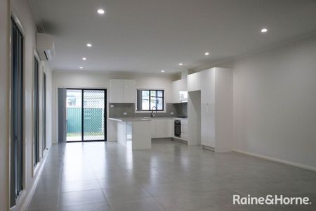 37A Foxlow Street, Canley Heights, NSW 2166 - Photo 2