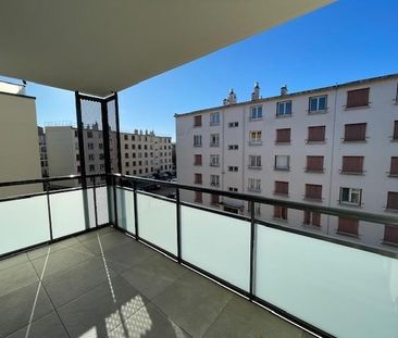 Location Appartement 2 pièces 43m² DECINES CHARPIEU 69150 - Photo 3