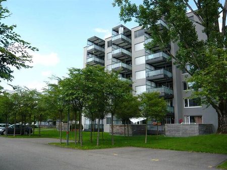 Wunderschöne Wohnung im Zentrum von Dübendorf - Photo 4