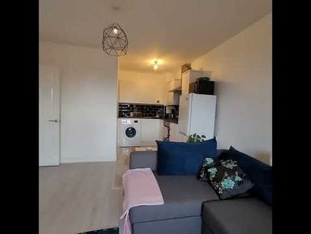 1 Bed Flat, Barking Road, E16 - Photo 2