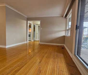 For Lease - 27 Cobb Avenue Unit# Main Floor, Toronto, Ontario - Photo 4