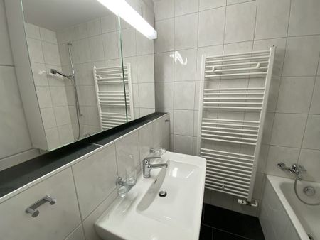 4 1/2-Zimmerwohnung, 1. Stock links - Foto 5