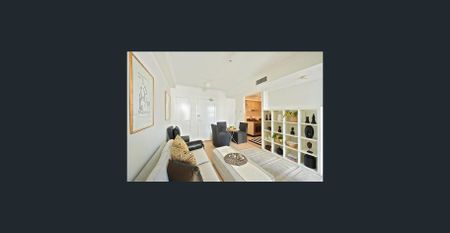 Perfectly positioned for a Lifestyle of Convenience - Photo 4