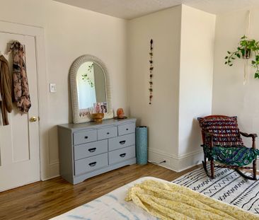 For Lease - 359 McDonnel Street Unit# Front, Peterborough, Ontario - Photo 2